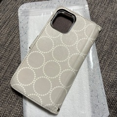 iPhone12 手帳型ケースの画像