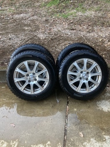 超良品❗️スタッドレス175 65 R14 お早めに‼️