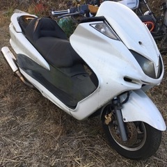 ヤマハ　マジェスティ250     2型　書類付部品取り、レスト...