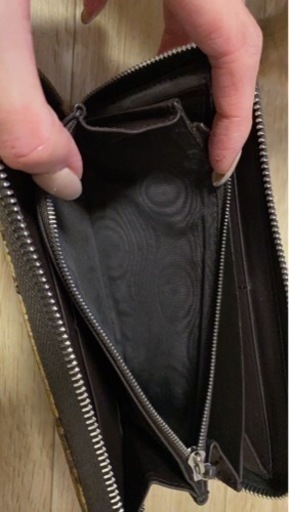 Gucciパイソン長財布