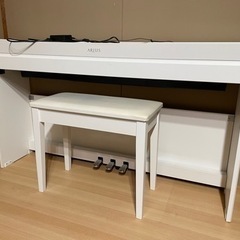 YAMAHA 電子ピアノ