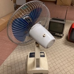 昭和の扇風機の画像