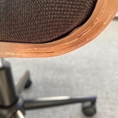 【中古：不具合あり、１脚単位でのお譲り可】チェアをお譲りいたしますの画像