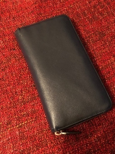 プラダ　サフィアーノ　 長財布　ラウンドファスナー　ネイビー　PRADA