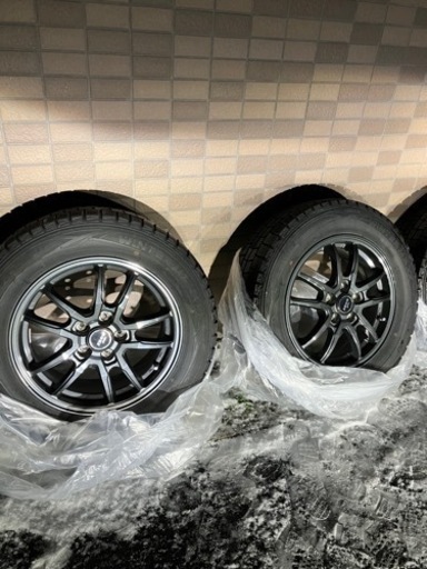 【取引中】プリウス等に 195 65 15 冬タイヤ＆アルミ