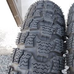 バイクスノータイヤ PCX/Dio110/トリシティ用 14インチ前後共通タイプの画像