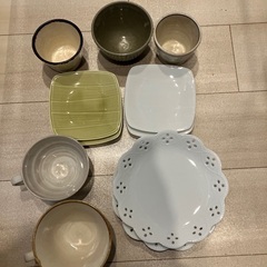 ✴︎✴︎値下げ✴︎ほとんど使用してません。和洋食器11点セット