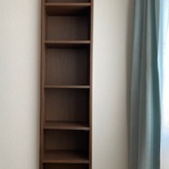 無料でお譲りします（IKEA本棚）