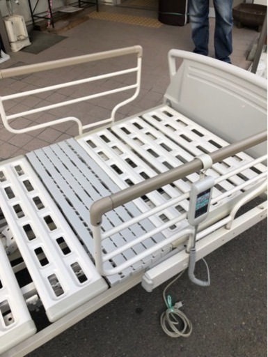 2モーター　PARAMOUNT パラマウント ベッド BED 電動 昇降 介護ベッド リクライニング 福祉用品 現状渡し/直接お渡し 