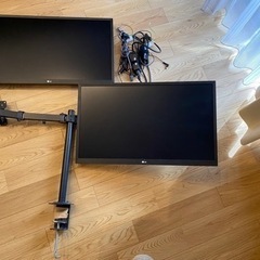 液晶スクリーンx2 スクリーンアーム