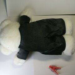 白熊(クヌート?)ぬいぐるみ H=約33cm 長期保管品 比較的きれいです 取りに来ていただける方  受け渡し自由          の画像