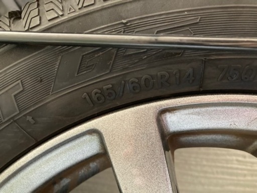 スタッドレスタイヤ165/60R 14  冬タイヤ　4本ホイル付き
