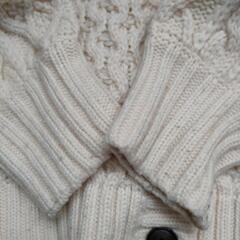 ニットカーディガンの画像