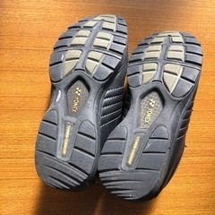 ウオーキング用　power cushion Yonexの画像