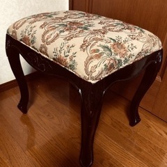 再投稿　猫脚　椅子　スツールの画像