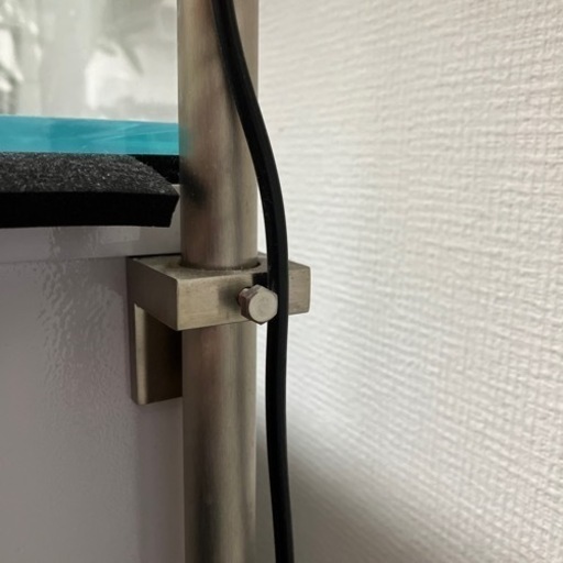 ADAライトスタンド　※照明は付属しません。