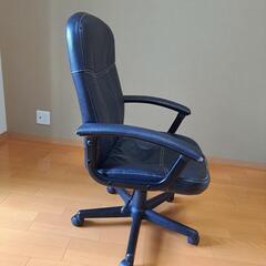 デスクチェア黒 椅子 ゲーミングチェアの画像