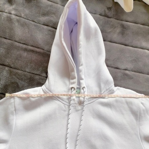 off-white パーカー