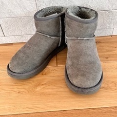 UGG  ムートンブーツ　24.0cm  グレー