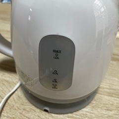 電気ケトルの画像