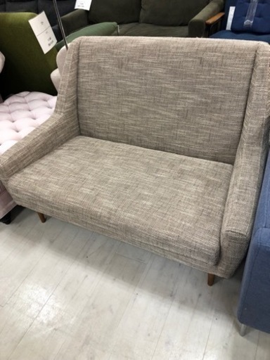 取りに来れる方限定！UNICOの2人掛けソファーです！