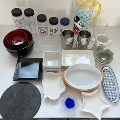 食器 まとめ売りの画像