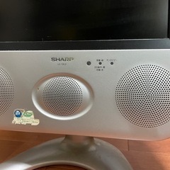 【無料】レトロなシャープ液晶テレビの画像