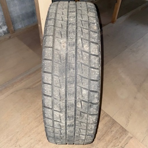 大幅値下げ！スタッドレスタイヤ BLIZZAK REV01 205/70R15 950 4本セット