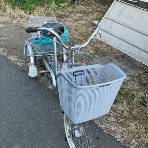 ブリジストン製　大人用三輪車