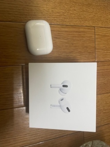 ドタキャンにより再出品AirPods Pro