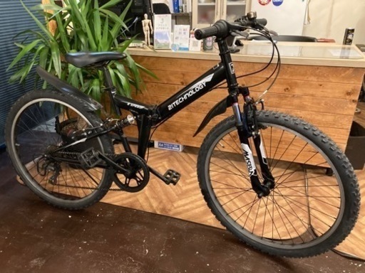 【前輪タイヤ・前輪チューブ新品！】サスペンション付き　6段変速　26インチ折りたたみマウンテンバイク　マットブラック