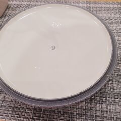 【愛品館 市原店】使用品！ル・クルーゼ 鋳物 ホーロー 鍋ココット・ロンド22 cmシフォンピンクの画像