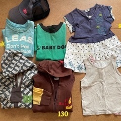100円均一　カバン、ポーチ、雑貨中心　服もの画像