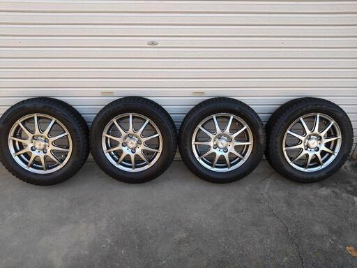 ハスラー用スタッドレスタイヤセット美品