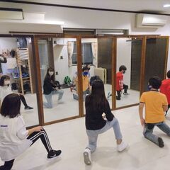 冬休み企画　ダンス無料体験会　東大阪市鴻池新田でヒップホップキッズダンス無料体験会・はじめてでも大丈夫　少人数制　初級クラス　ともさかダンススタジオ　の画像