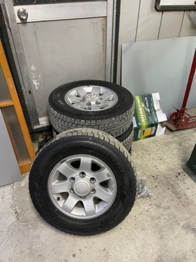タイヤ　ホイールセット　受け渡し者決まりました