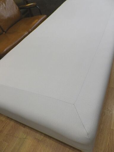 イケア 脚付きマットレスベッド SNARUM スナルム シングルベッド 90