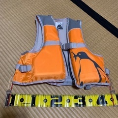 子供用のライフジャケットの画像
