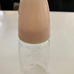 哺乳瓶　チュチュ