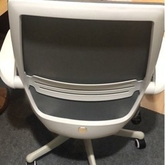 オフィスチェアの画像