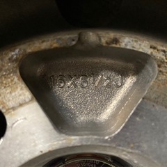 中古】バリ山！ブリジストンスタッドレスタイヤホイール225/70R16