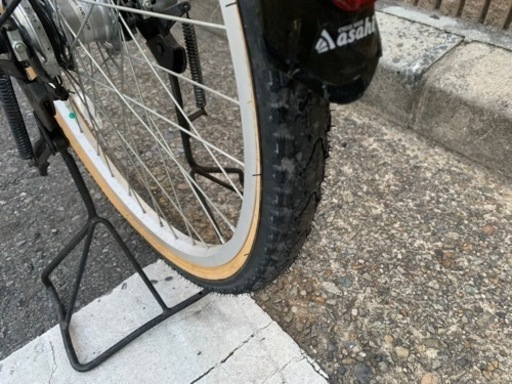 ??　めっちゃ　キレイ自転車　２６インチ　3変速　自動ライト　付き　カギ　付き　緑