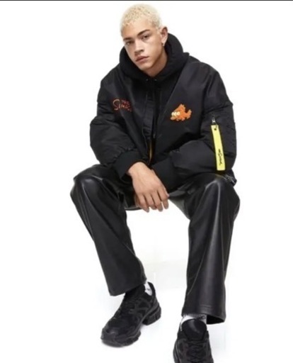 ☆H&M ☆シンプソンズ　オーバーサイズフィット フライトジャケット