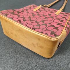 【引取決定】coach_ボックス型赤いトートバッグの画像