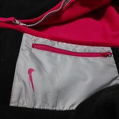 ⭐NIKE⭐️フード付き⭐寒い時に！⭐の画像