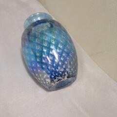 ブルーが美しい花瓶☆安定感◎の画像