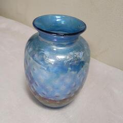 ブルーが美しい花瓶☆安定感◎の画像
