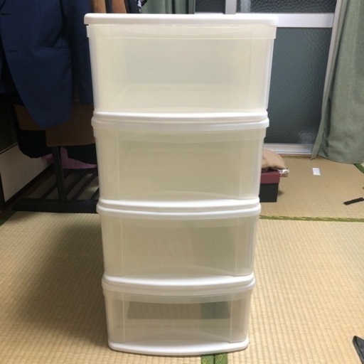 収納ケース4つ
