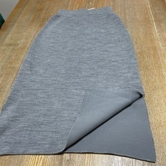 新品未使用　無印良品　スカートの画像