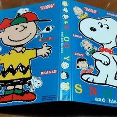 Snoopyチャーリーブラウンのバインダーの画像